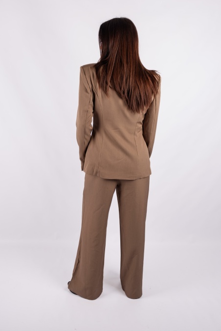 Mocha - a suit set with a fitted jacket