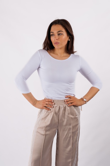 Via - biały dopasowany t-shirt basic