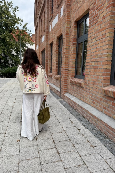 Palazo - kremowe zwiewne wiskozowe spodnie
