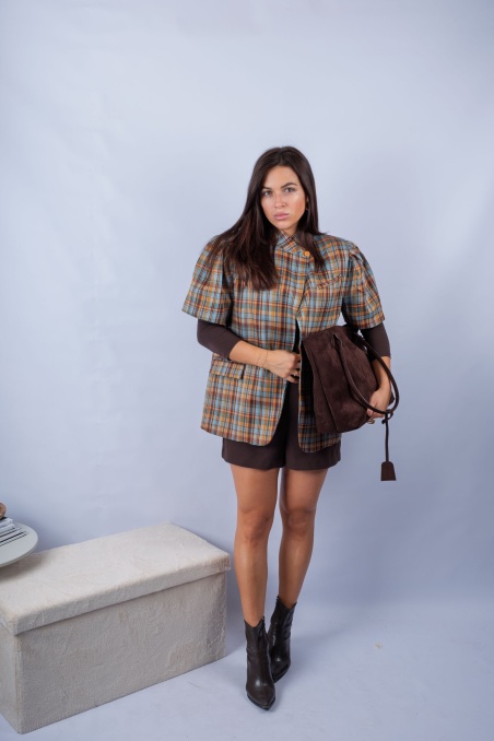 Victoria - checked blazer with 3/4 sleeves | Nimes Boutique